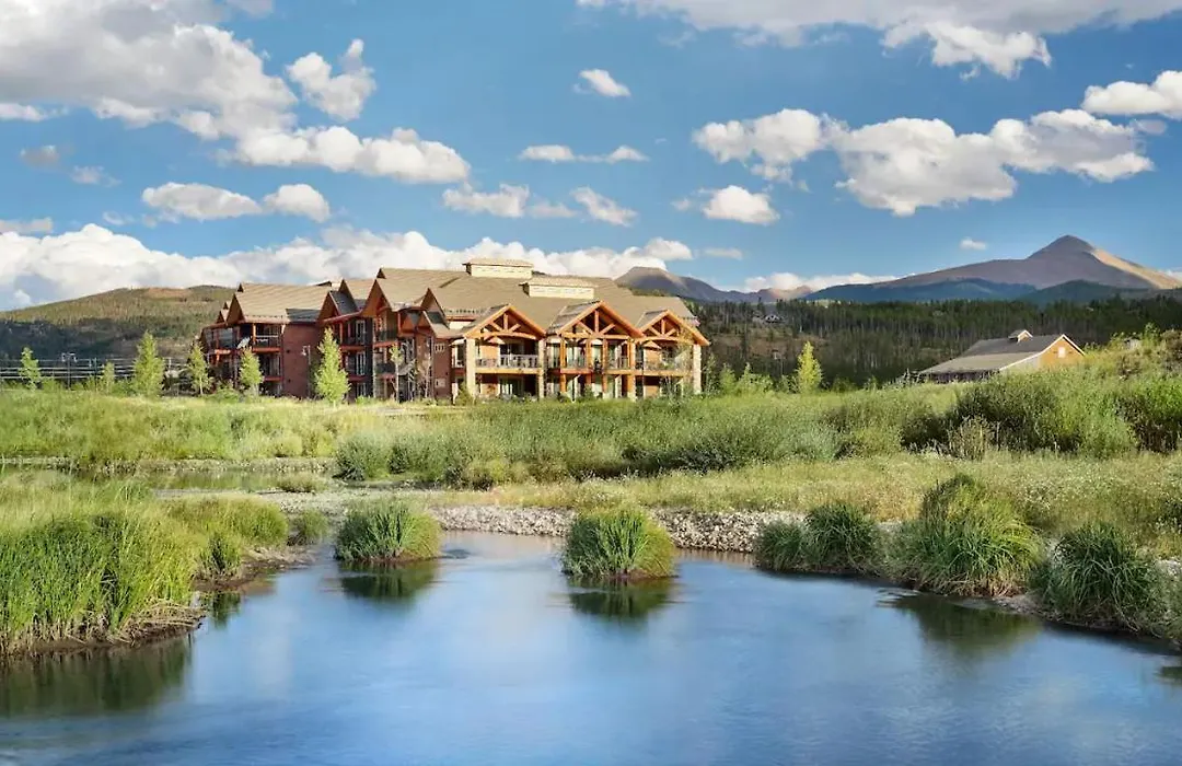 Exquisite Upscale Oasis - Ski Resort-1