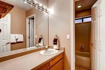 Park Forest Chalet Peak 8 By Pinnacle Lodging-1